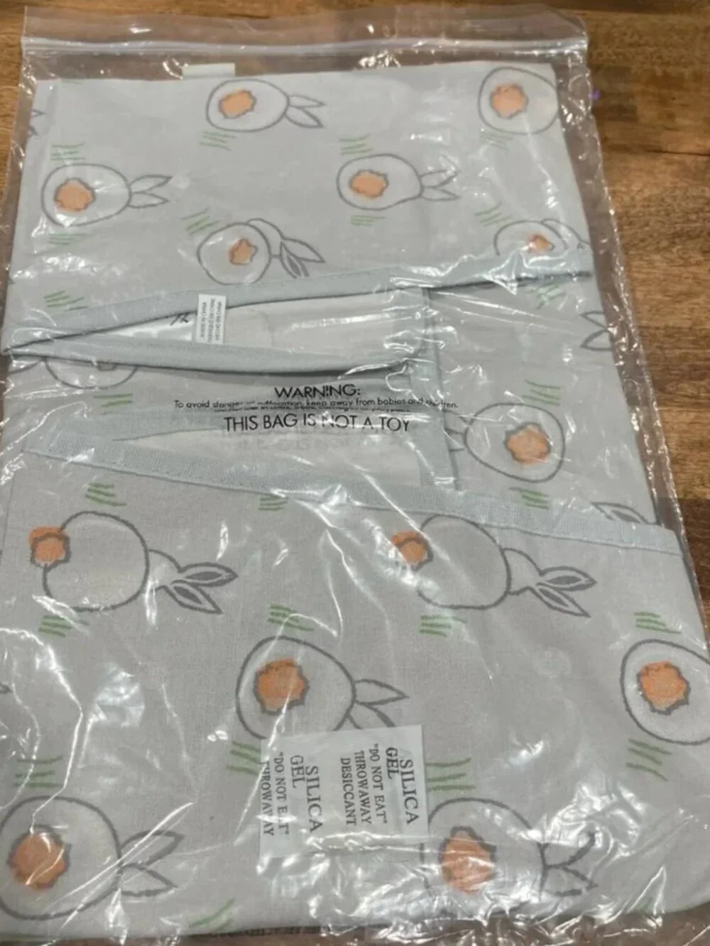 Thirty-One Gifts Kitchen Apron Bunny Tails NIP